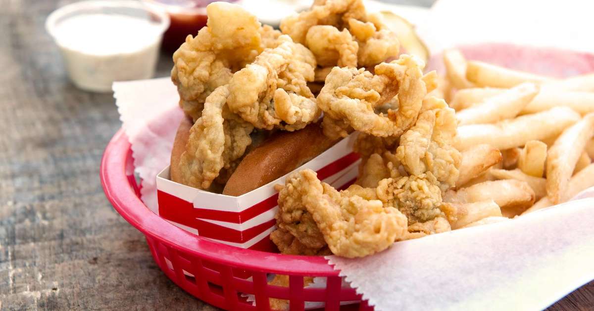 Why the Clam Roll Is the Best New England Seafood Sandwich Thrillist