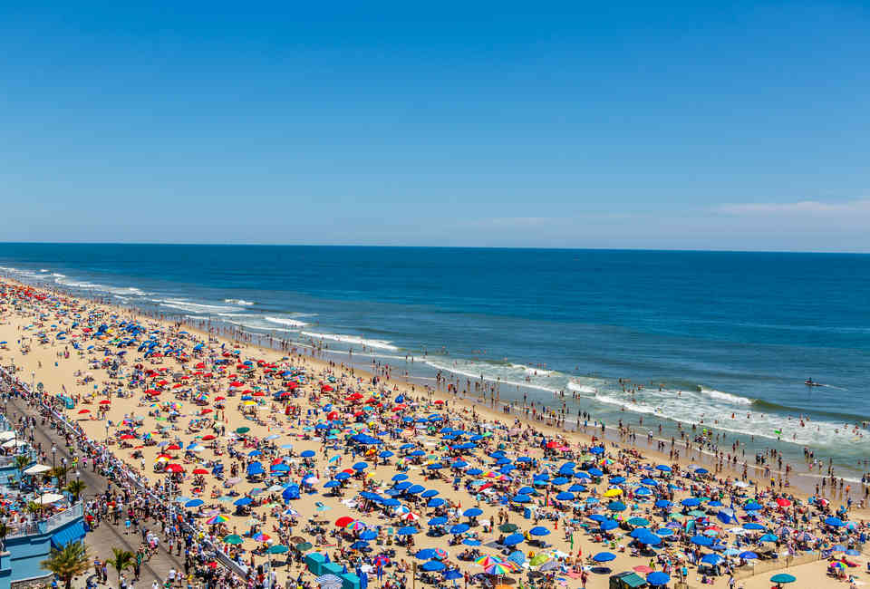 Best Beach Towns in the US From the East Coast to the West ...