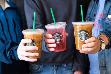 starbucks cups with straws