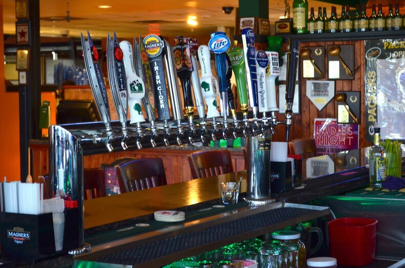 mulligans irish pub and grill