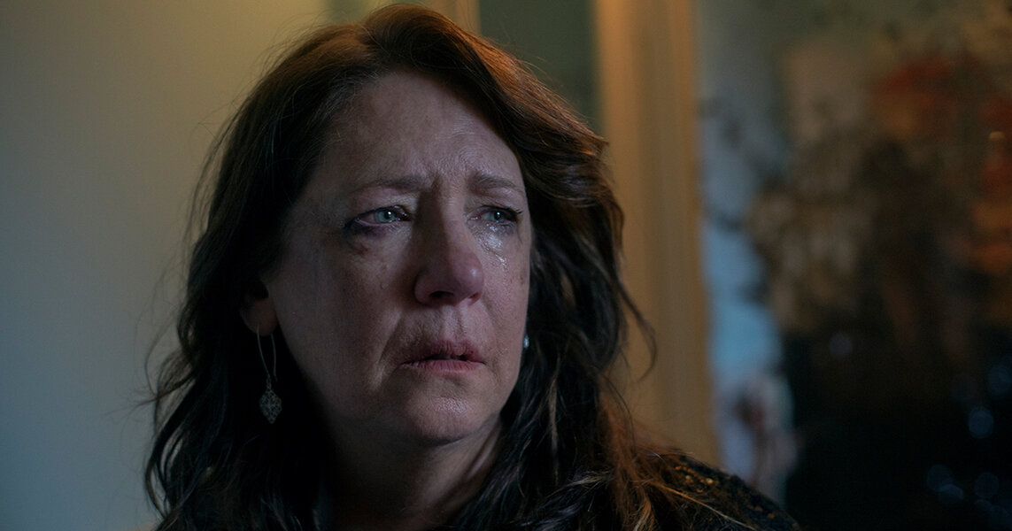 The Handmaid's Tale Season 3: Ann Dowd Talks Aunt Lydia's Backstory ...