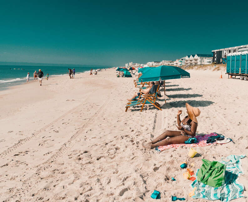 what beaches allow dogs in north carolina