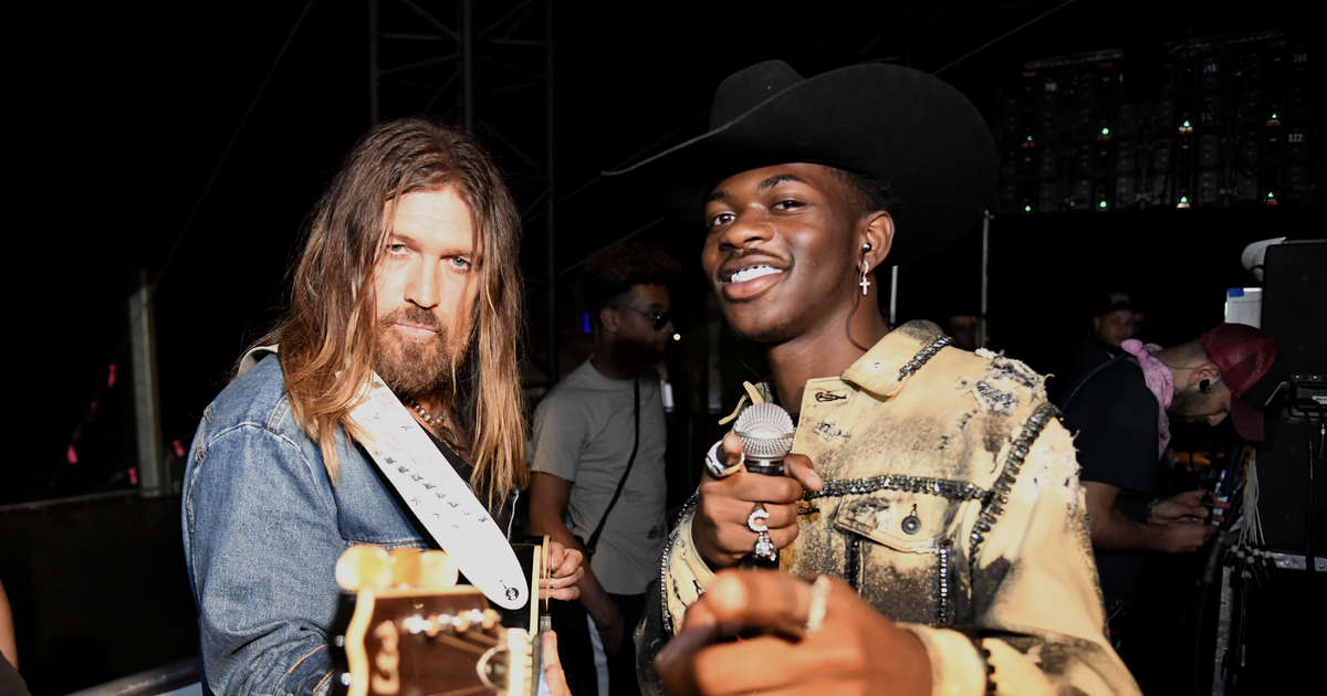 Lil Nas X S Old Town Road Explained Meme Leads To Billboard