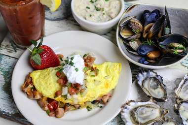 Salty's Seafood
