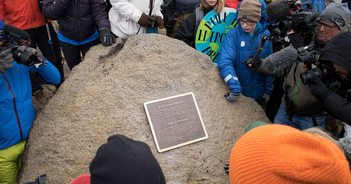 Iceland Holds Funeral for Glacier Destroyed by Climate Change