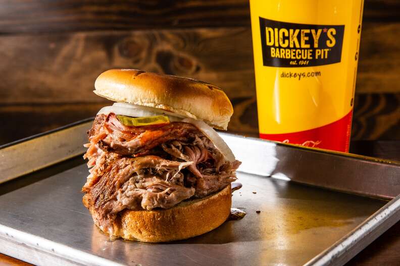 Dickeys barbque hours best sale