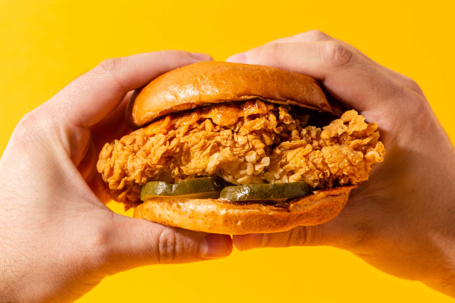 Popeyes Chicken Sandwich Is Back A Return Date Is Finally Confirmed Thrillist