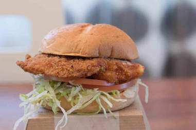 Best Fast Food Fried Chicken Sandwiches Post Popeyes Release Ranked Thrillist