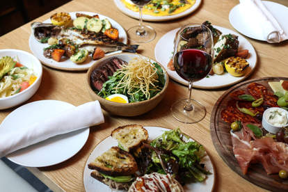 Best Midtown Lunch Spots In Nyc Good Places To Eat Lunch In New York Thrillist