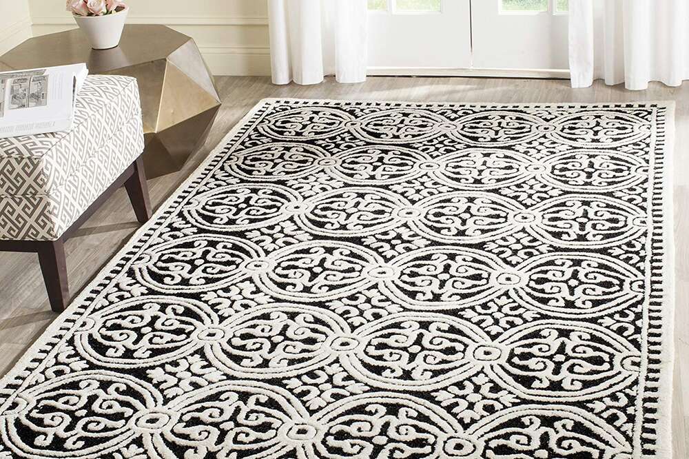 Pet Friendly Rugs For A Clean House - DodoWell - The Dodo