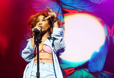 sza photo