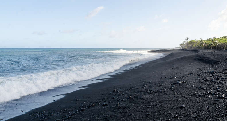 Pohoiki Black Sand Beach