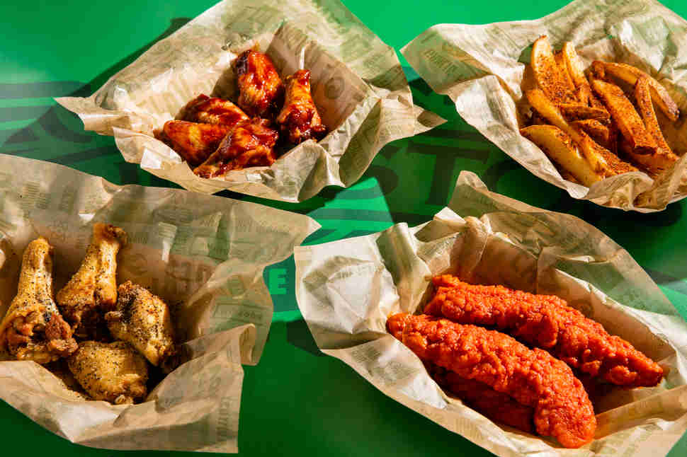 Wingstop Menu Review: Which Flavor Wings Should You Order? - Thrillist