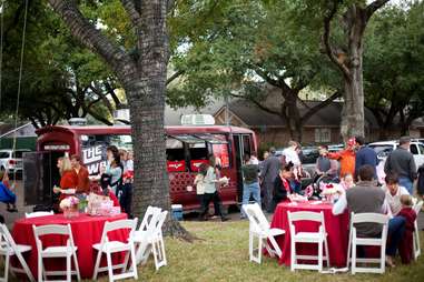 THE WAFFLE BUS