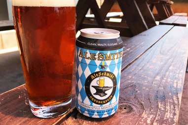 ale smith oktoberfest beer ale deep amber