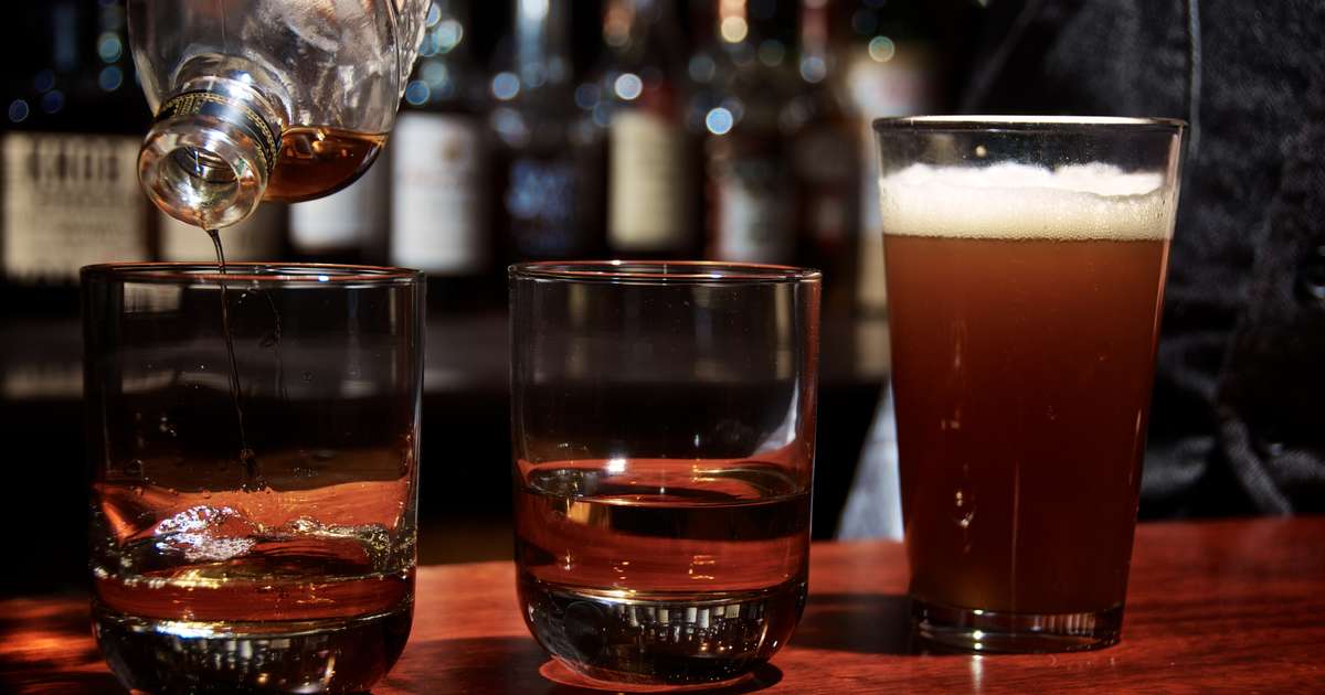 Best Cleveland Dive Bars for Cheap Drinks Thrillist