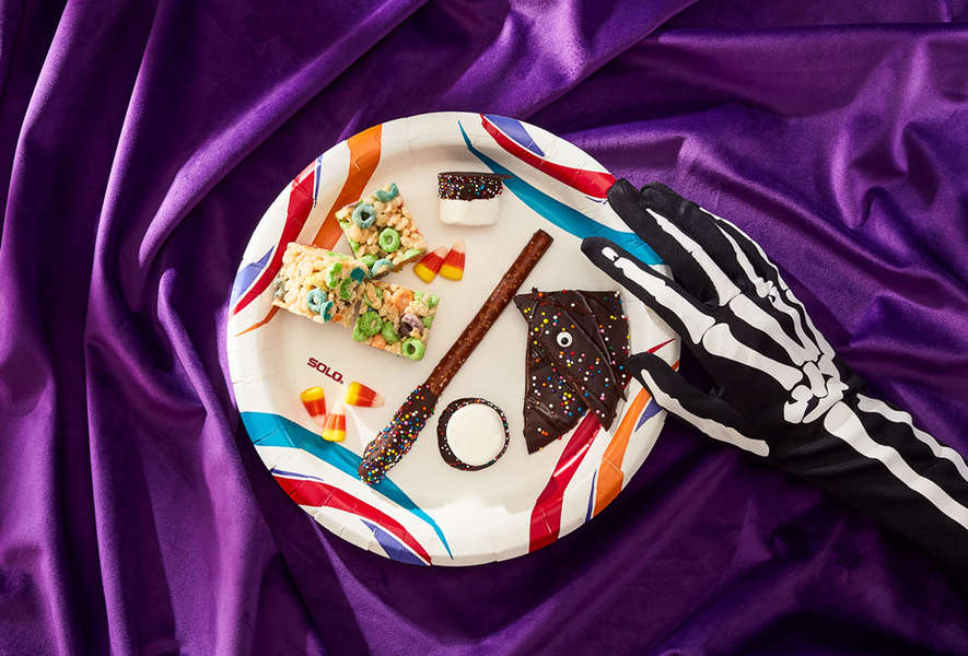 11 Tips For Hosting A Halloween Party Thrillist
