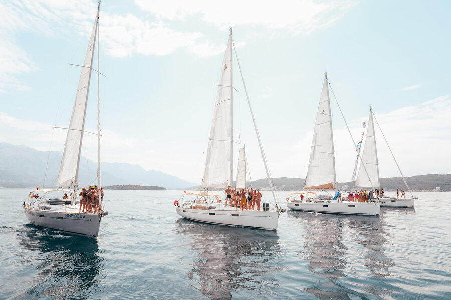 the yacht week hiring