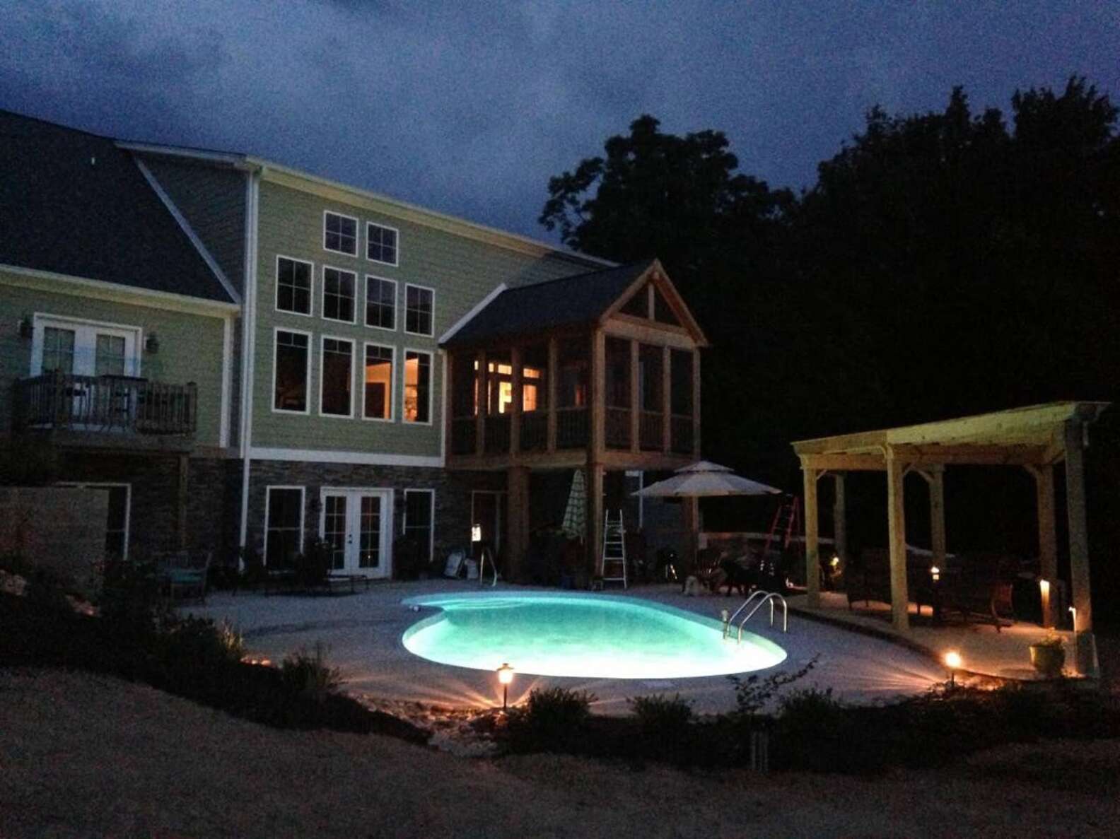 Best Nashville Airbnbs For Bachelor Or Bachelorette Parties & Groups ...