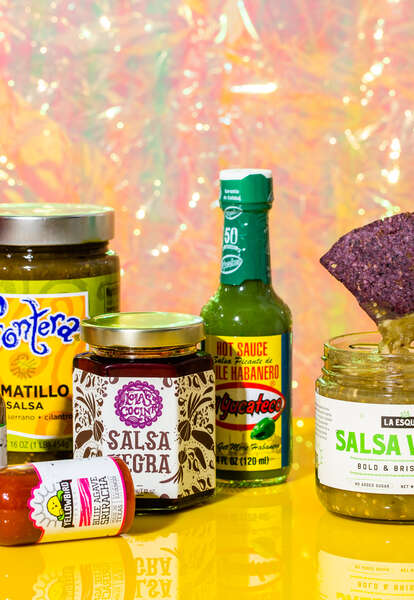 salsas frontero salsa store bought yellowbird verde picante tomatillo