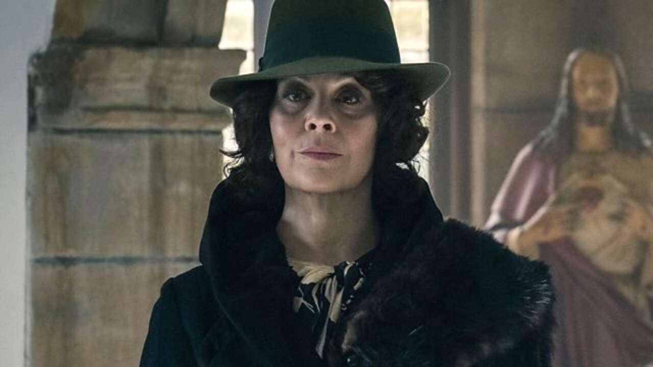 Peaky Blinders Season 5 Finale Explained Who Betrayed Tommy Thrillist 