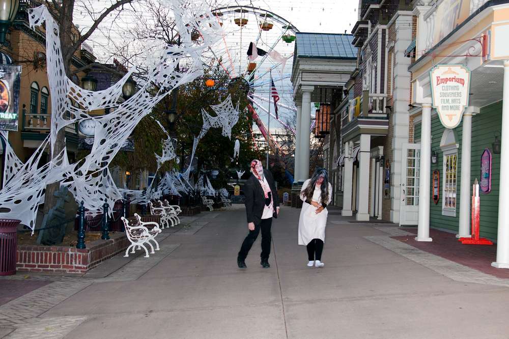 Best Haunted Houses In Denver Scariest Places To Visit Thrillist