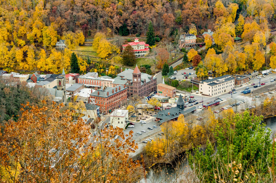 Best Small Towns In Pennsylvania Quaint Rural Towns Worth A Visit Thrillist 