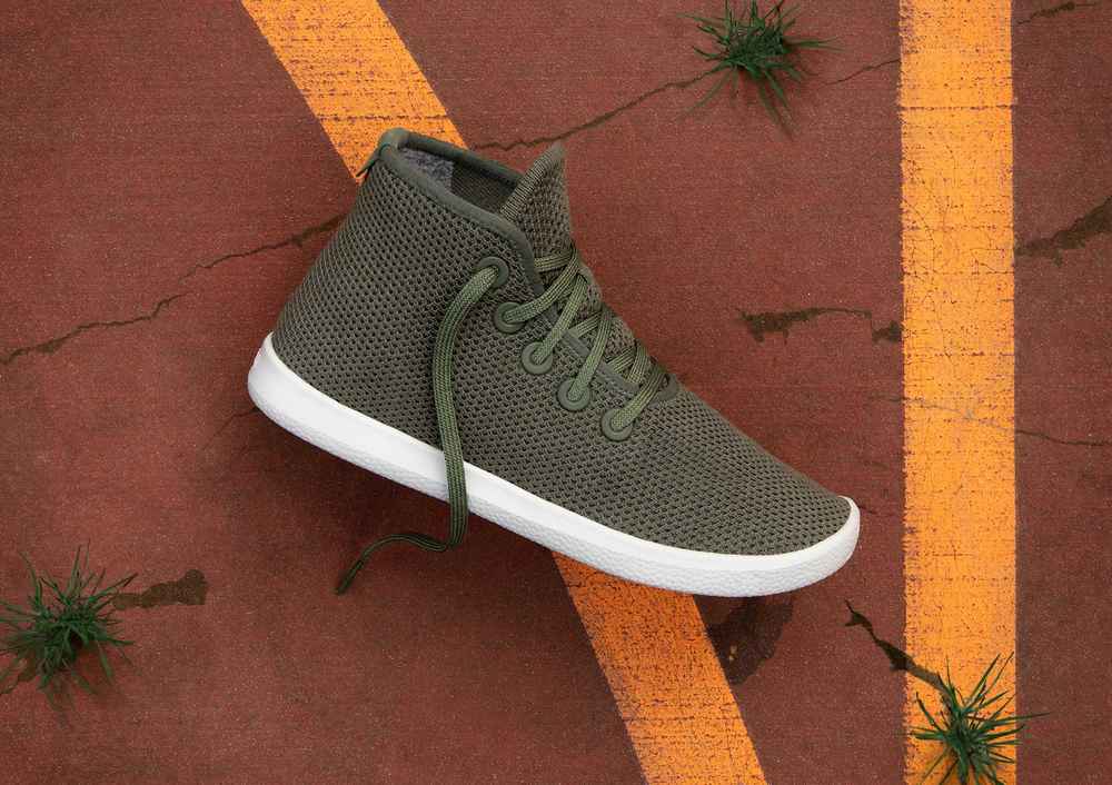 These Are the Travel Shoes That Thrillist Editors Swear By