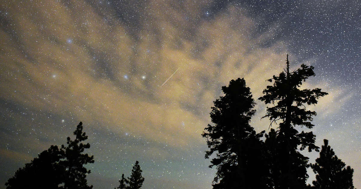 Taurid Meteor Shower 2019 How to Watch Northern and Southern Taurids Thrillist
