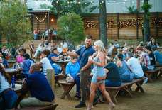 45 Houston Date Ideas That’ll Make You Look Interesting