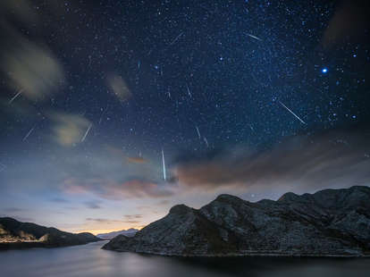 meteor shower AMOs