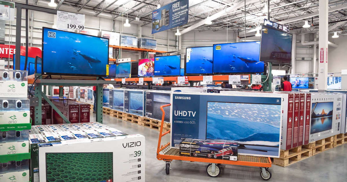 Best Black Friday Tv Deals 2019 Smart Tvs From Amazon Best Buy More Thrillist