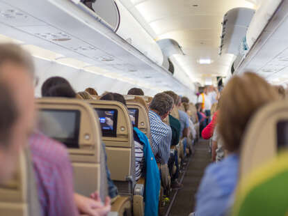 Pilot Forced To Turn Plane Around After Passenger Fakes Illness - Thrillist