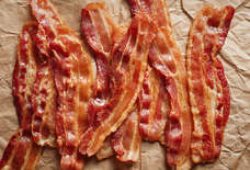 The Best Thursday Deals: Free Bacon for Life, Noise Cancelling Headphones, and More