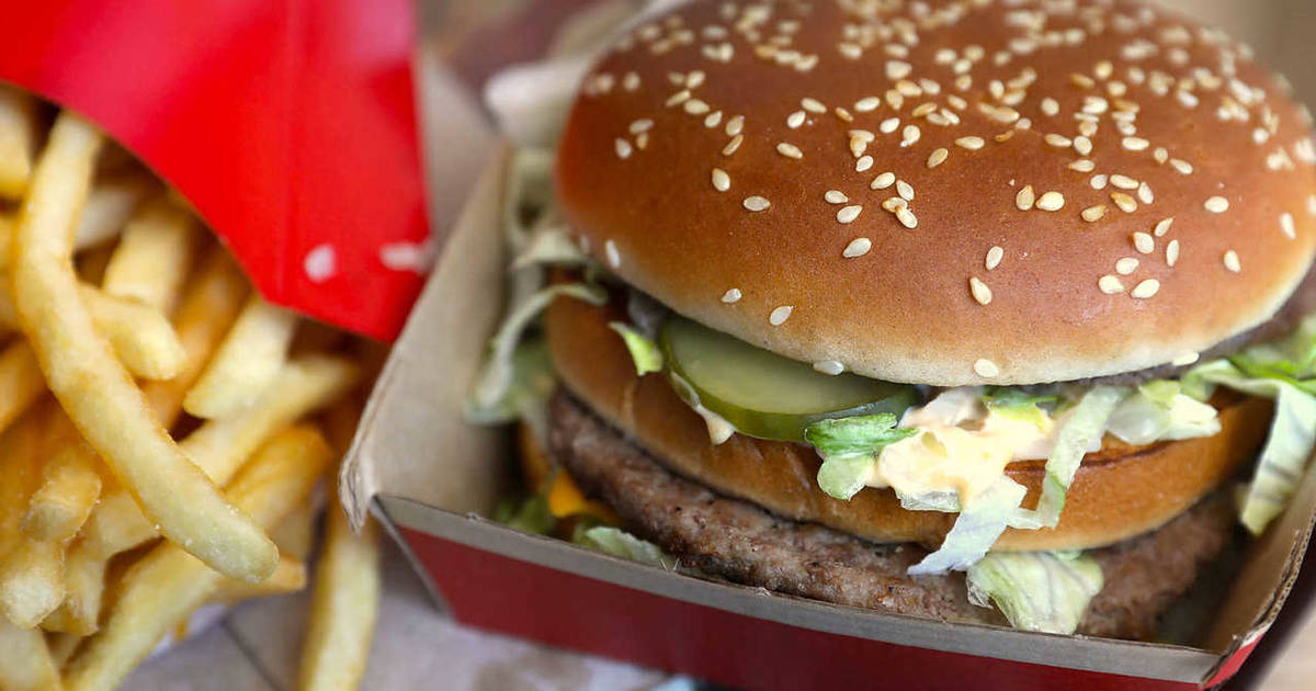 Mcdonald S 2 For 5 Mix Match Deal Order Two Menu Items For Just 5 Thrillist