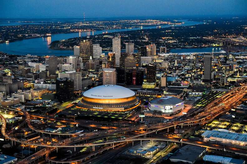 A Complete Guide to Visiting the Superdome 