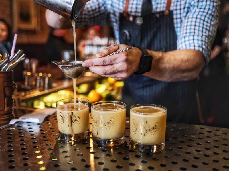 Best Bars in Detroit Cool New Places to Drink & Our AllTime Favorites Thrillist