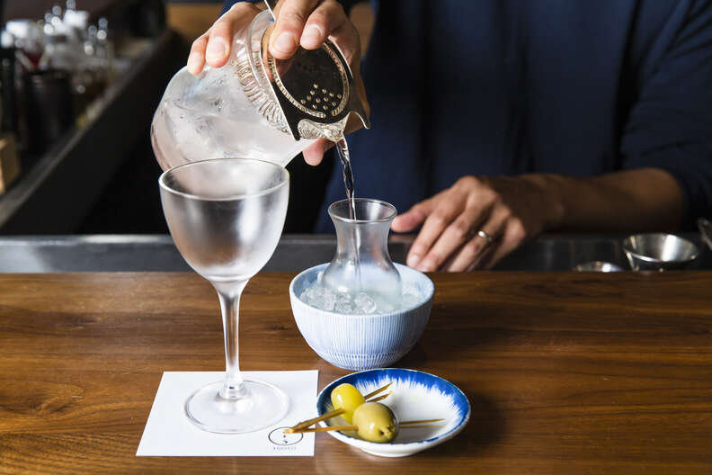 Bar goto martini