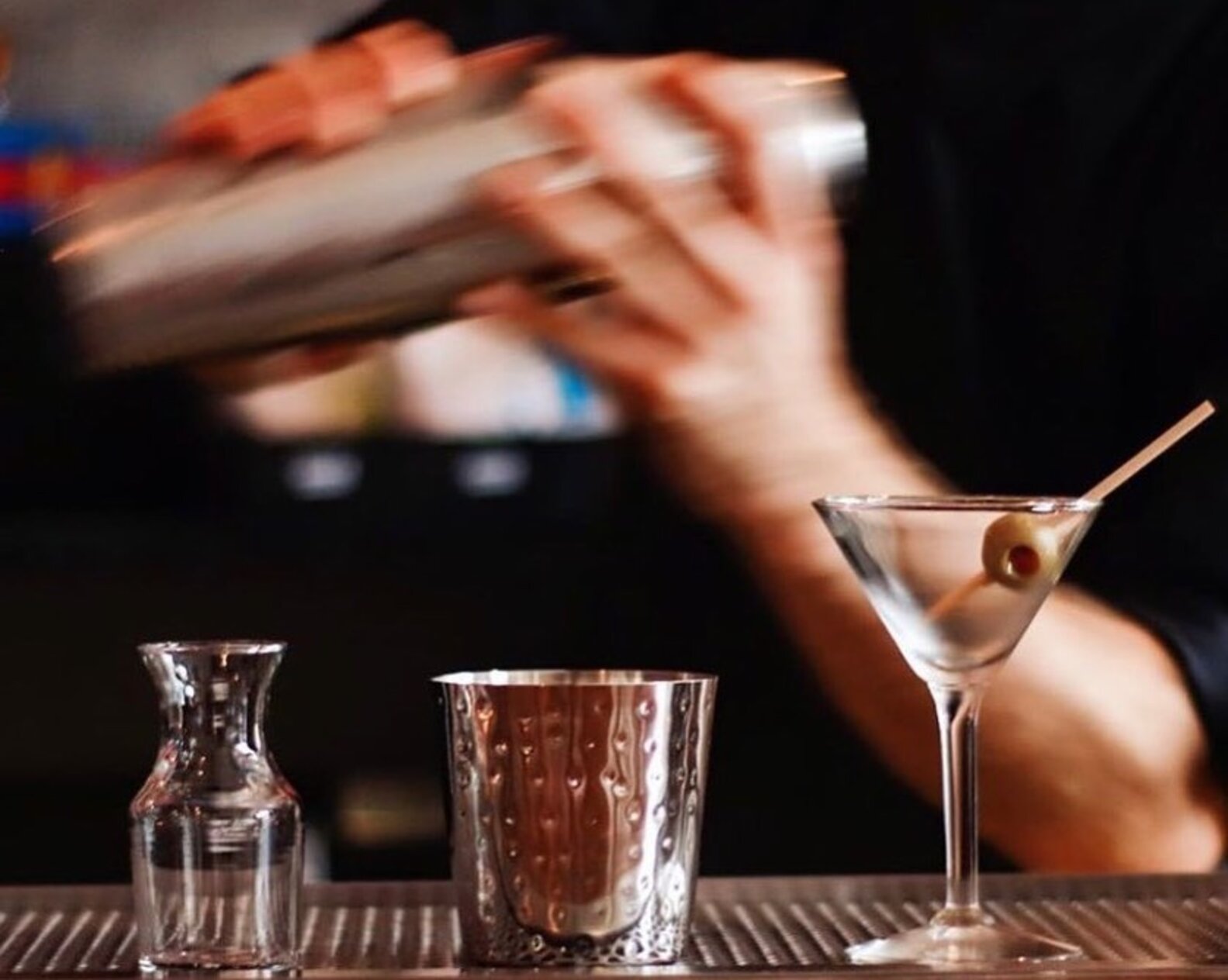 Best Cocktail Bars in Milwaukee Bars & Lounges With Great Drink Menus