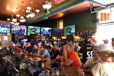 Spot Bar & Grill