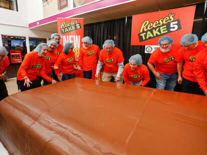 reese's take five candy bar world record guinness book snickers