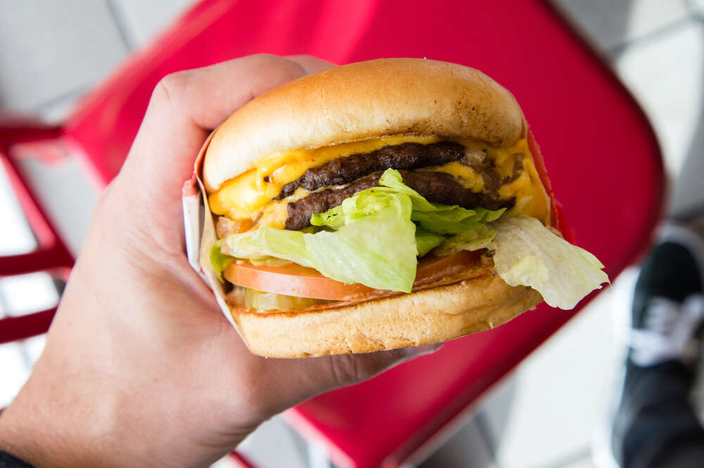 Best Fast Food Burgers in America, Ranked: How Every Chain Stacks Up -  Thrillist