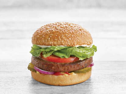 a&w beyond burger plant based vegetarian fast food burgers healthy