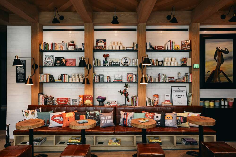 Coffee Shop With Fireplace Near Me