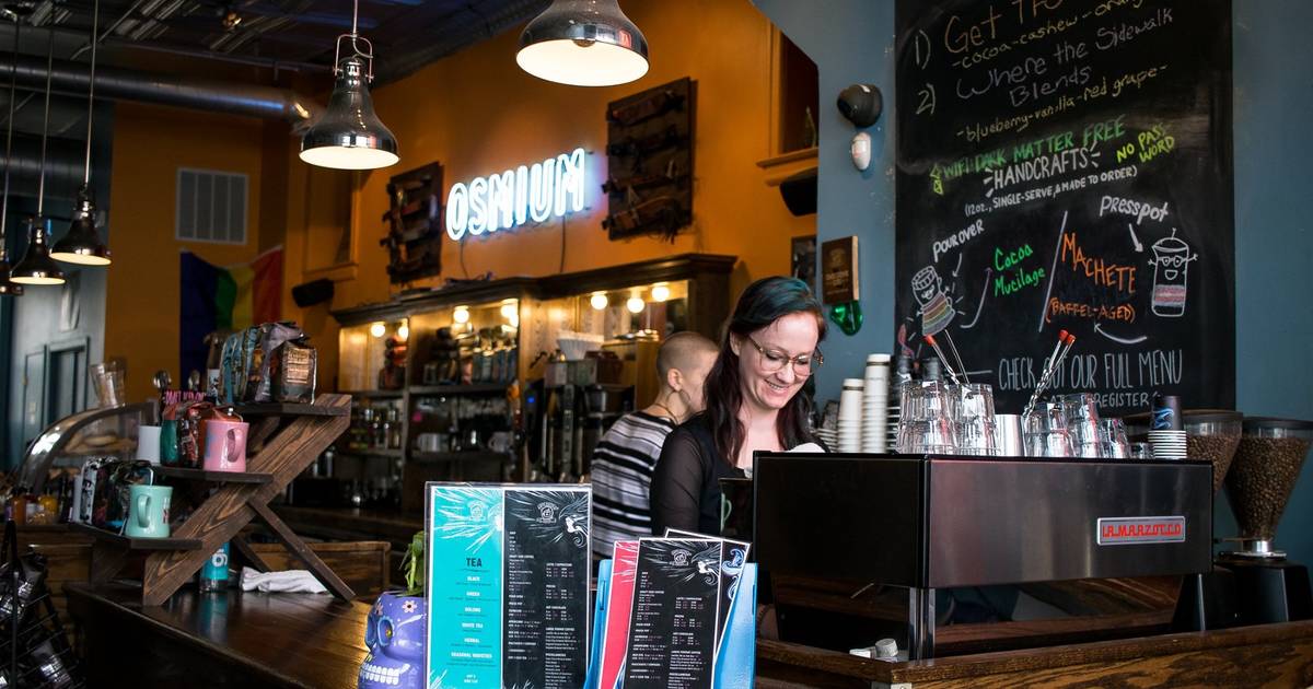 Best Coffee Shops In Chicago Places To Read Work Grab A Bite More Thrillist
