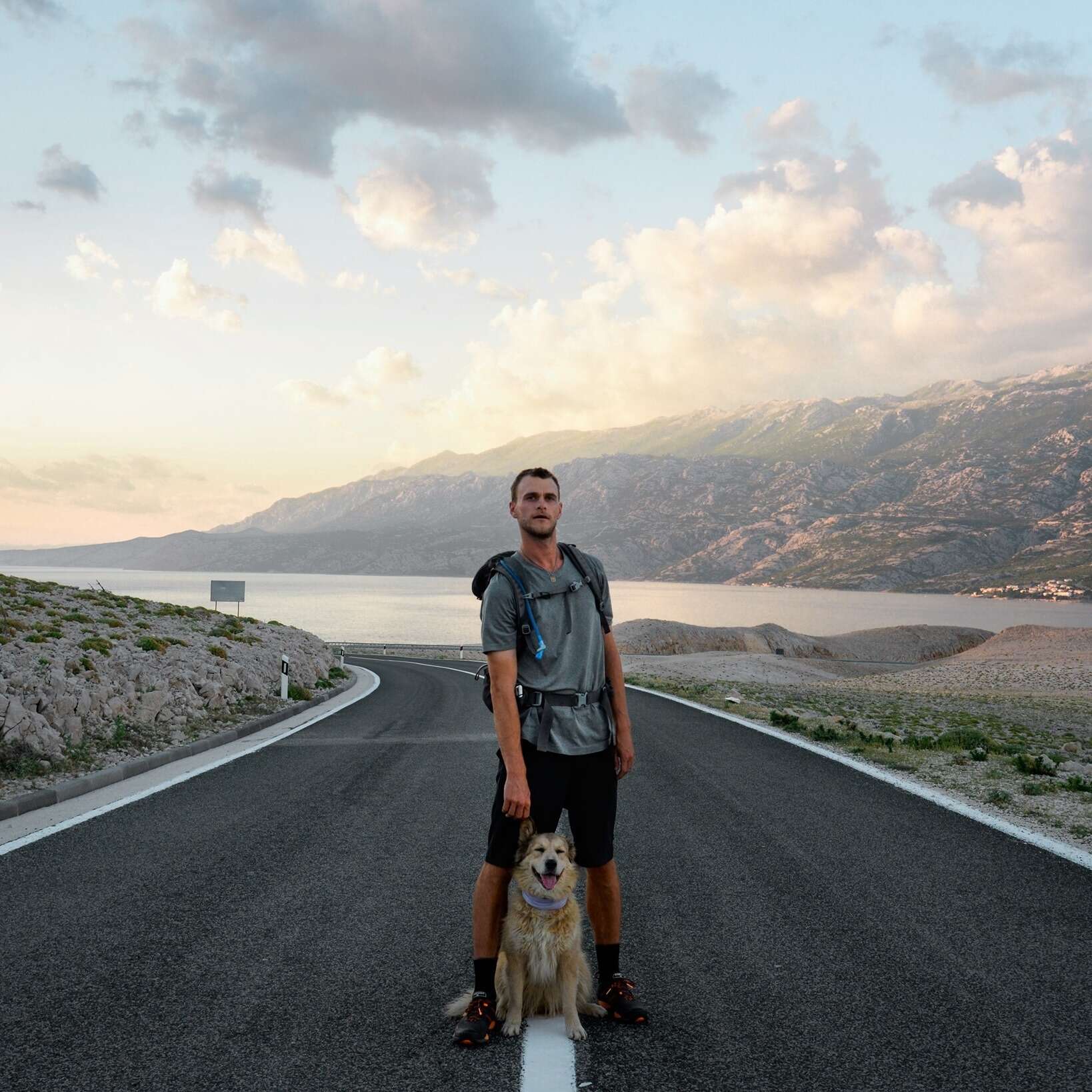 Savannah the dog on the World Walk with her dad Tom Turcich