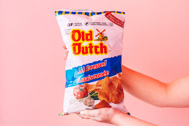 What Are 'All Dressed' Chips? Why the Flavor From Canada Is So Good - Thrillist What Are 'All Dressed' Chips? Why the Flavor From Canada Is So Good - Thrillist
