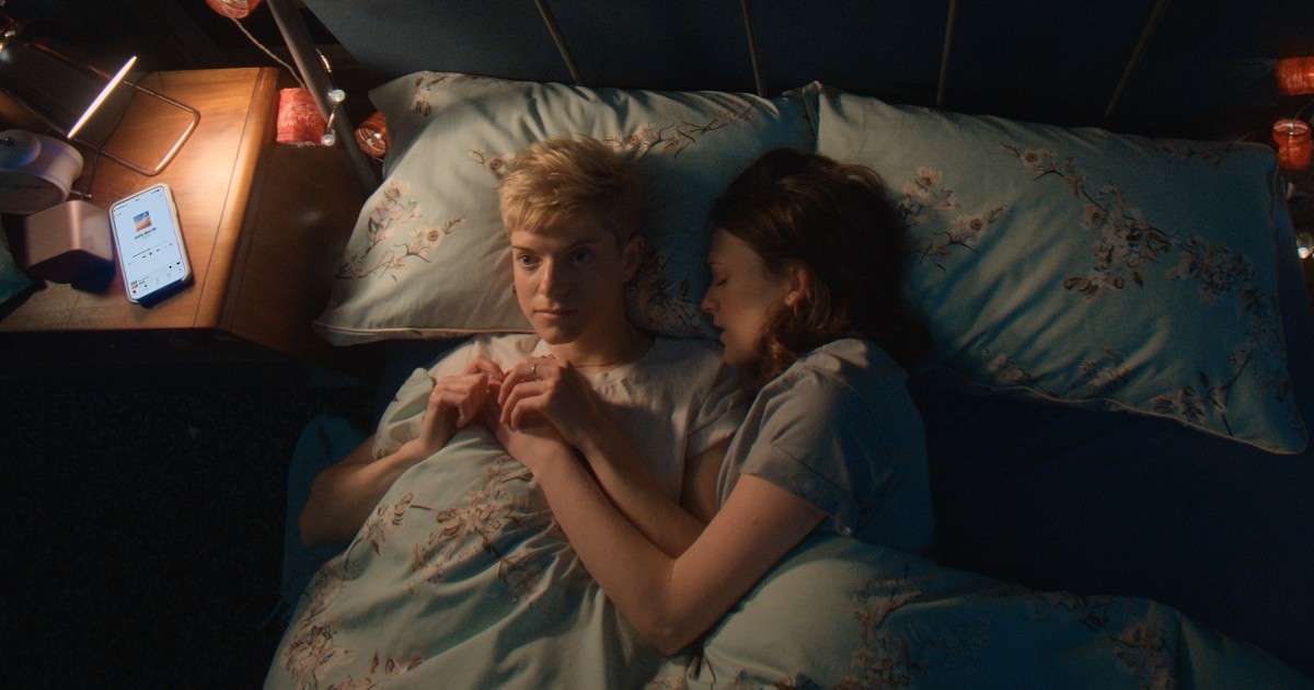 &#039;Feel Good&#039; Ending, Explained: Mae Martin Breaks Down New Netflix Show - Thrillist