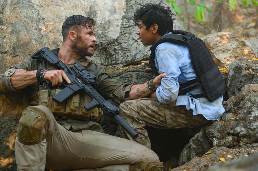 'Extraction' Review: Chris Hemsworth Stars in Military Rescue Thriller