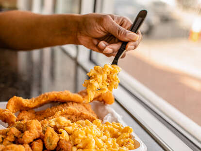 Best Soul Food Restaurants In The U S To Support During The Pandemic Thrillist